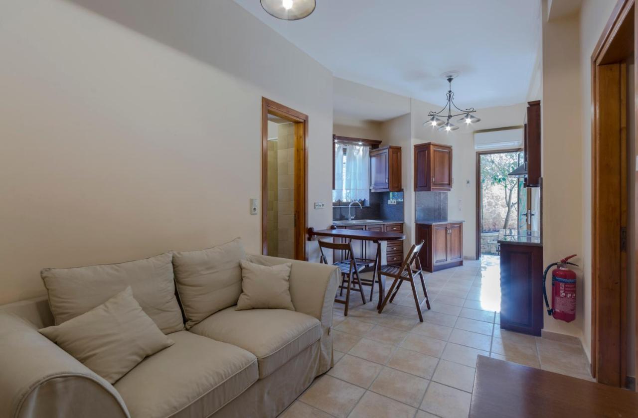 Stone House Messinia Villa Malta ภายนอก รูปภาพ
