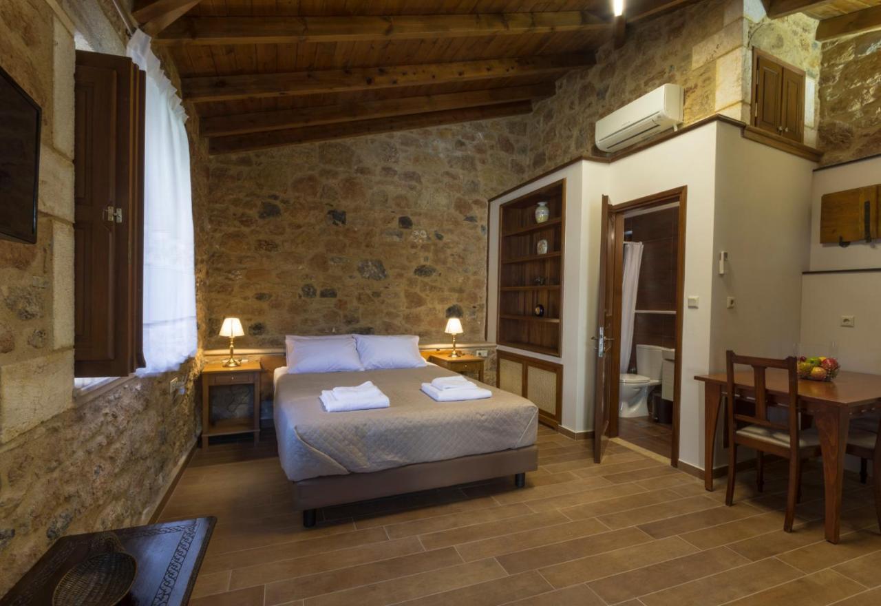 Stone House Messinia Villa Malta ภายนอก รูปภาพ