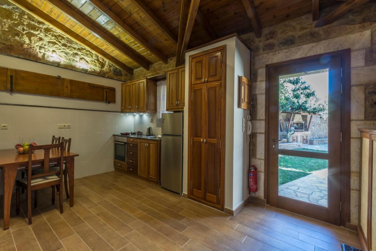 Stone House Messinia Villa Malta ภายนอก รูปภาพ