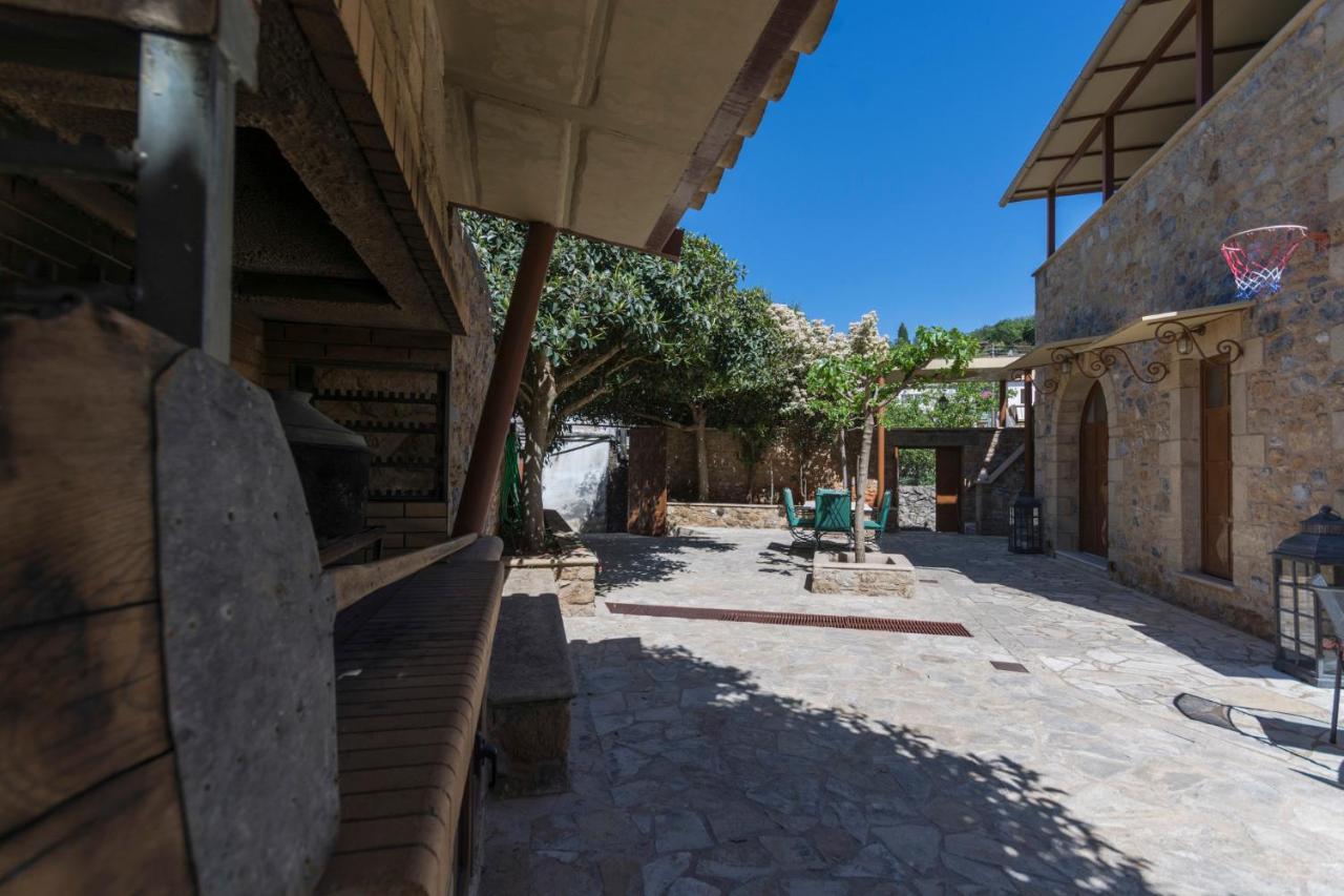 Stone House Messinia Villa Malta ภายนอก รูปภาพ